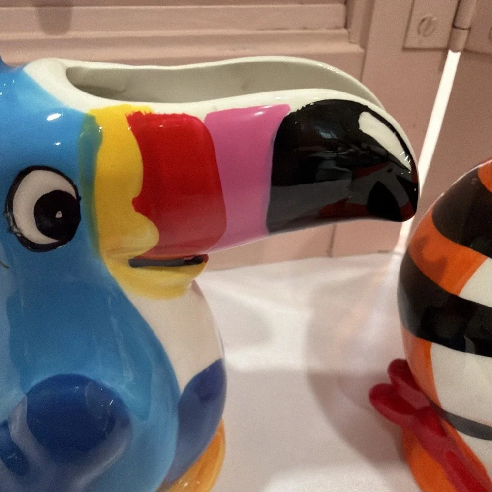 Tony the Tiger and Toucan Sam Kellogg's Cereal Suger, Milk Servers Y2K Porcelain